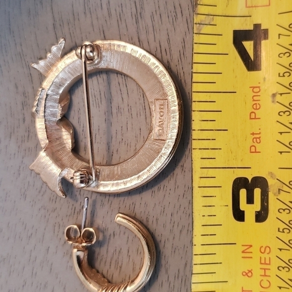 Vintage avon pin & pierced earrings set goldtone & crystals - Picture 7 of 7